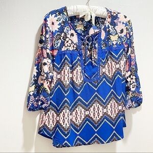 OLIVE HILL Women’s Blue Floral Ikat Print 3/4 Sleeve Tunic Top